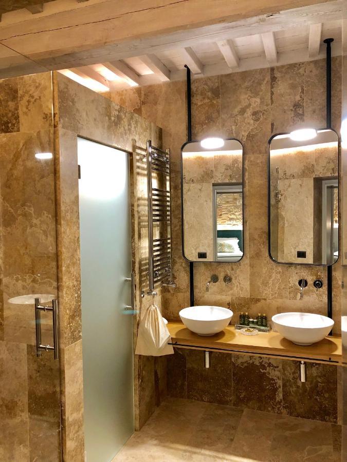 Locanda Dei Logi San Gimignano Bagian luar foto